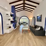 27 - 2 Etages Avec Ascensseur A Nueva Andalucia Marbella