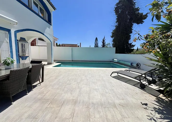 27 - 2 Etages Avec Ascensseur A Nueva Andalucia Willa Marbella